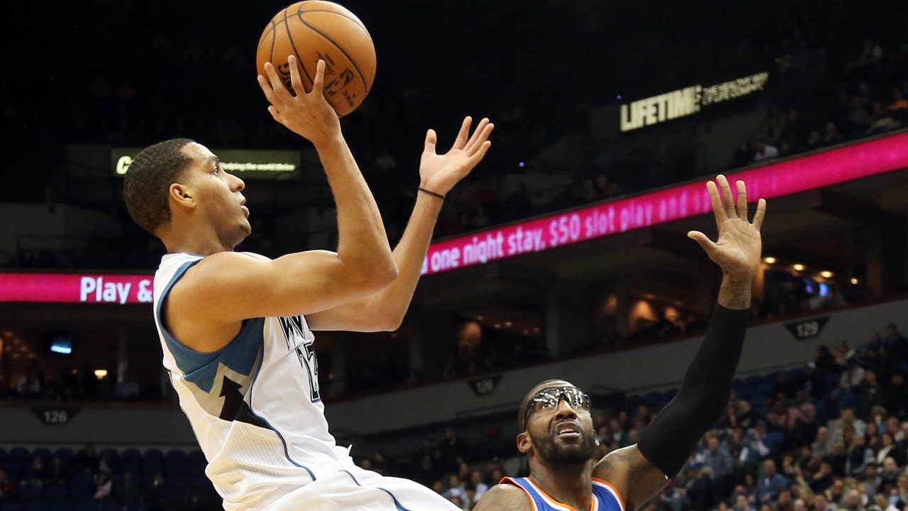 Wolves pull selves up by bootstraps, kick Knicks around